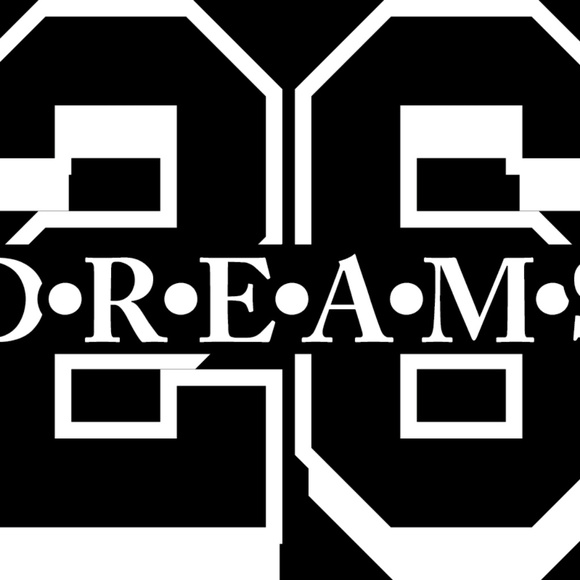 Meet your Poshers, E & Keeya - Picture 1 of 1